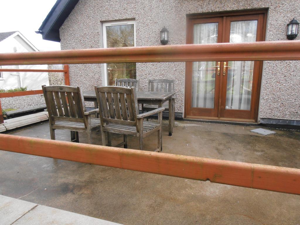 The Old Manse B & B Ballycastle Room photo